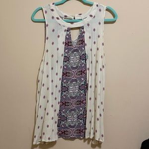 Ladies Sleeveless Blouse